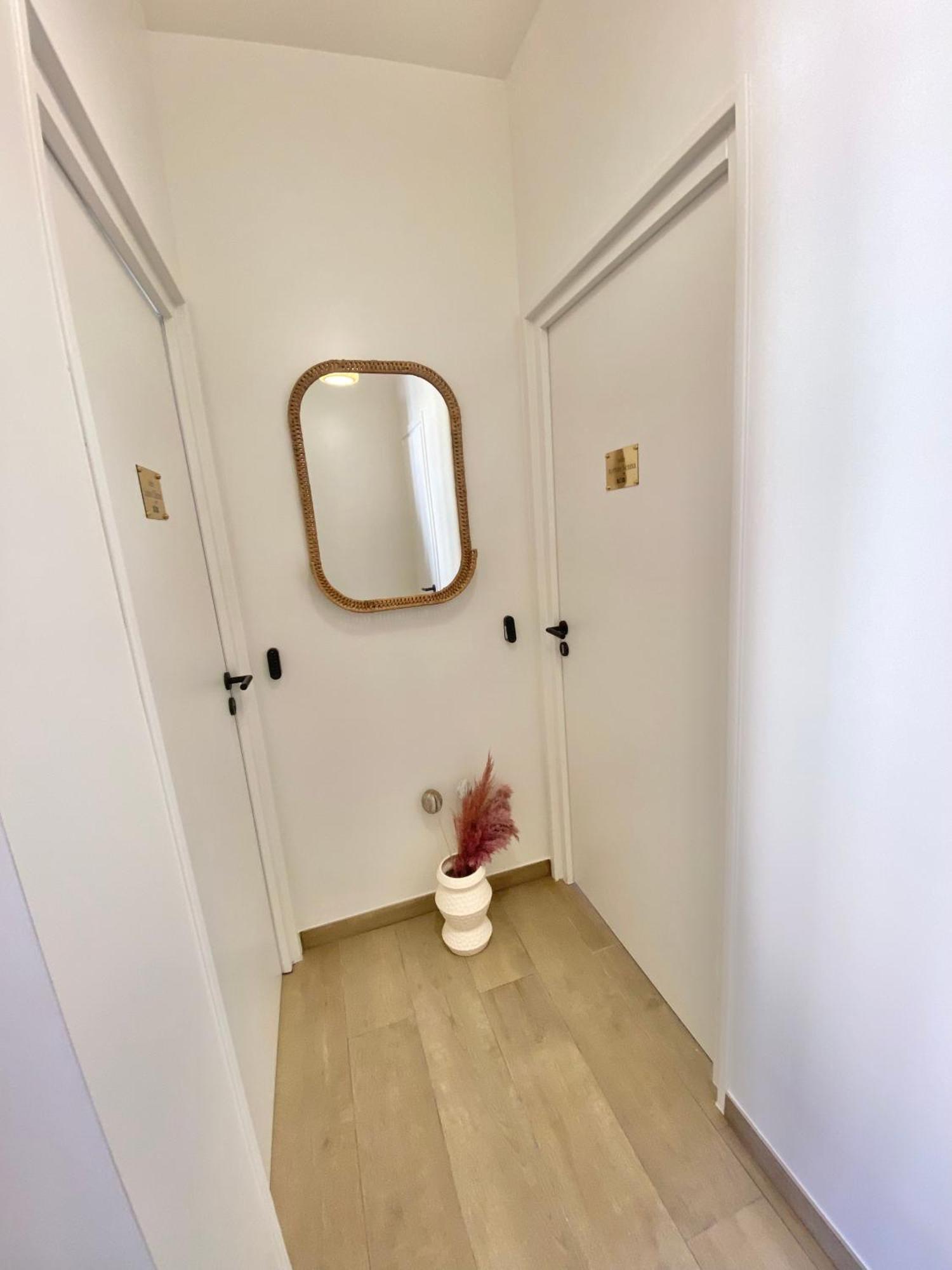 Appartement Moderne Climatise Monaco Vue Mer Cap-d'Ail Exteriör bild